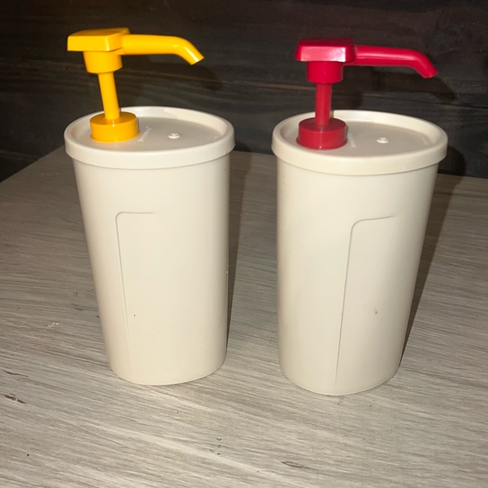 Vintage Tupperware Ketchup and Mustard pump containers. In excellent con…